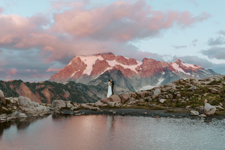 The Best North Cascades Elopement Guide for 2024